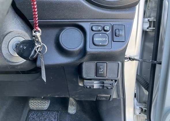 A picture of 2014 Toyota Aqua