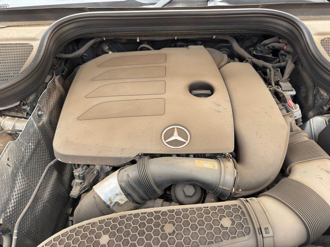 A picture of 2019 MERCEDES BENZ GLE350 FOREIGN USED WITH ORIGINAL CUSTOM DUTY