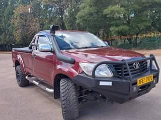 used toyota hilux