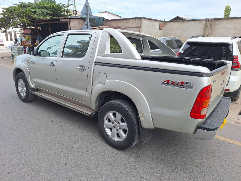 A picture of Toyota HILUX VIGO 