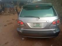 A picture of Lexus rx300