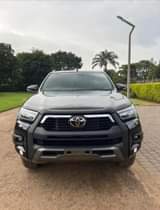 used toyota hilux