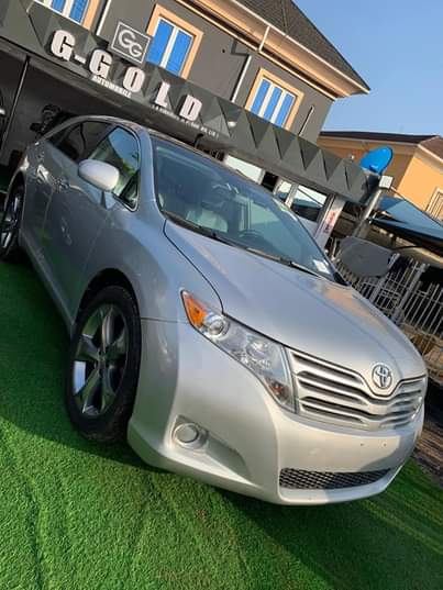 A picture of Foreign used Toyota Venza