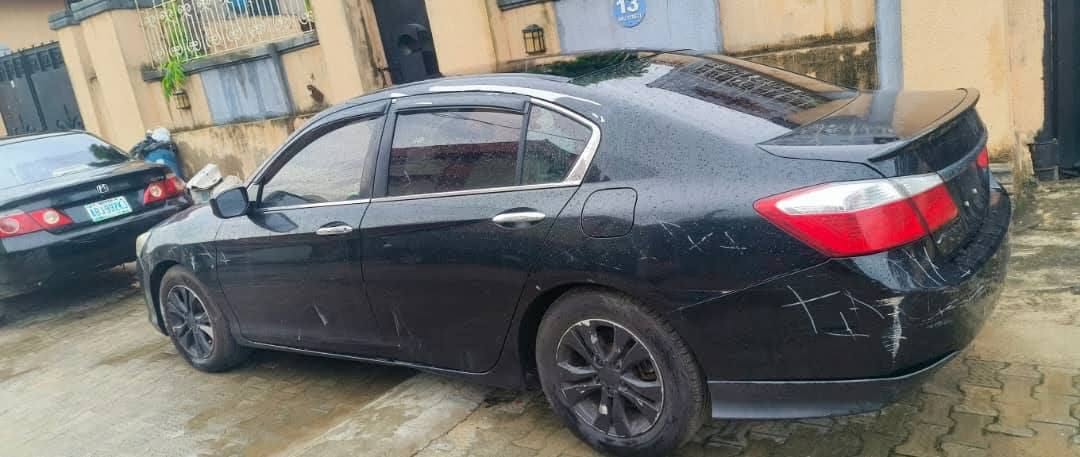 A picture of Honda accord 2014 model tukumbo engine and gear perfect a