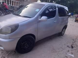 A picture of TOYOTA FANCARG GARI KALI SNAA FULL AC HAINA KIPENGELE CHOCHOTE