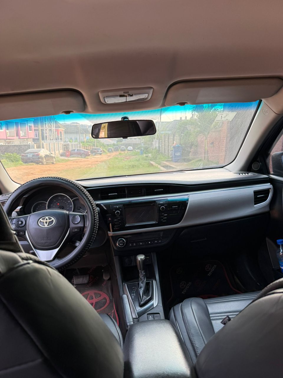 A picture of Car