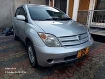 A picture of Toyota Ist