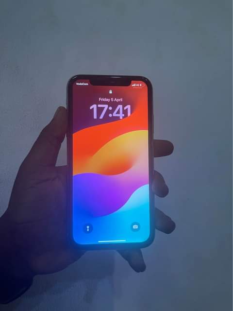 A picture of IPHONE 11PLAIN