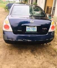 A picture of 2006 Nissan Altima Le 4dr saloon