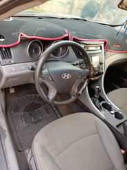 A picture of Clean 2012 Hydai sonata buy and traveling baked on first