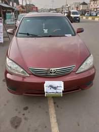 A picture of 05 06 model Camry Engine ok Gear very smooth Interior