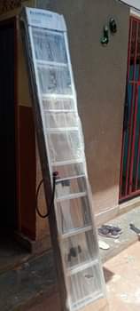 A picture of Brand new aluminum ladder