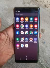 A picture of Samsung Galaxy note8 imenyooka gb64 ram6 net4g