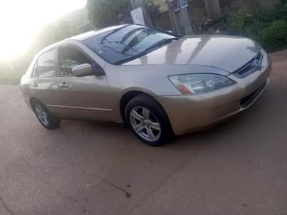 A picture of Honda Accord EOD 05