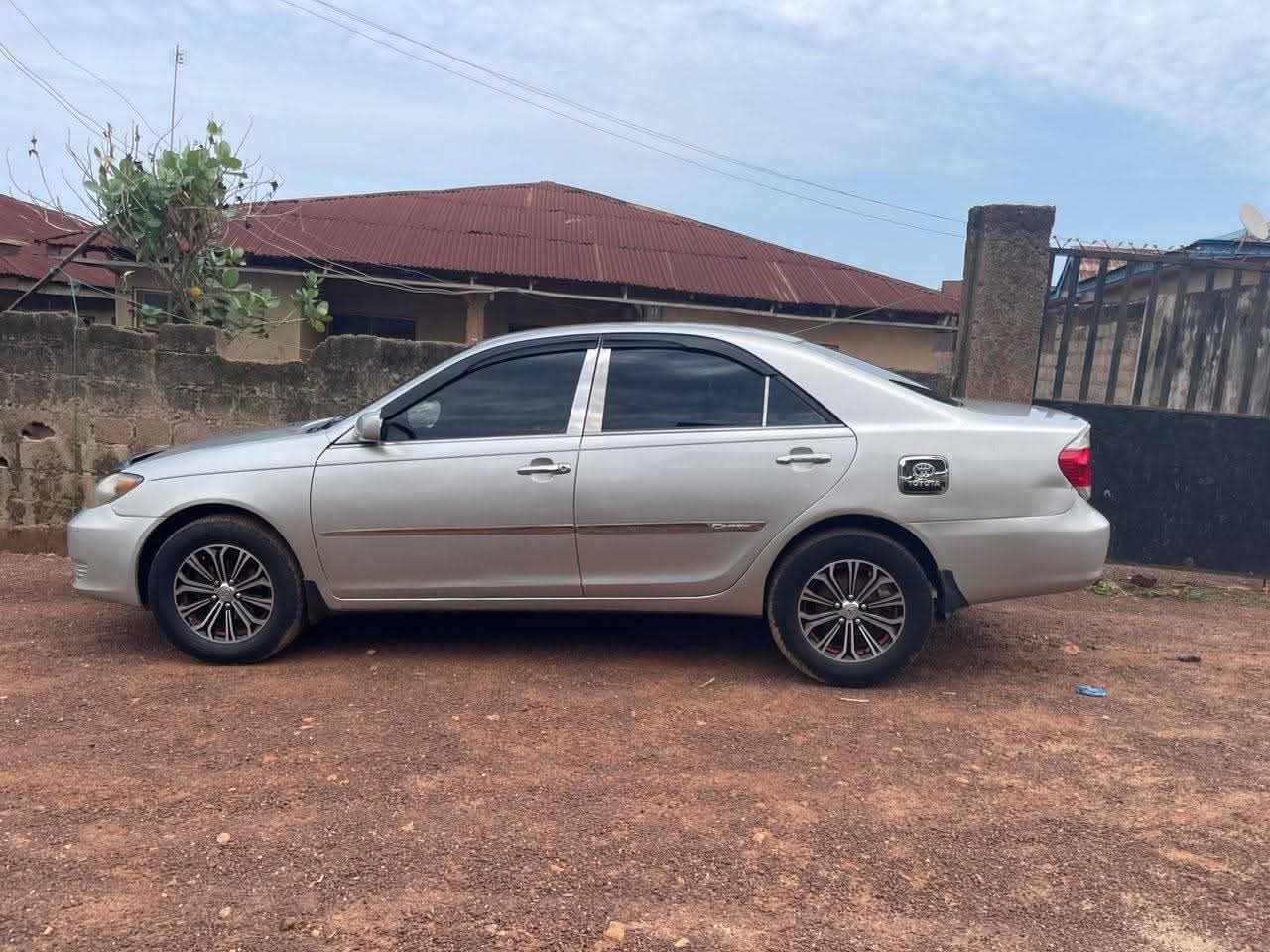 A picture of 2006 Toyota Camry camry big daddy