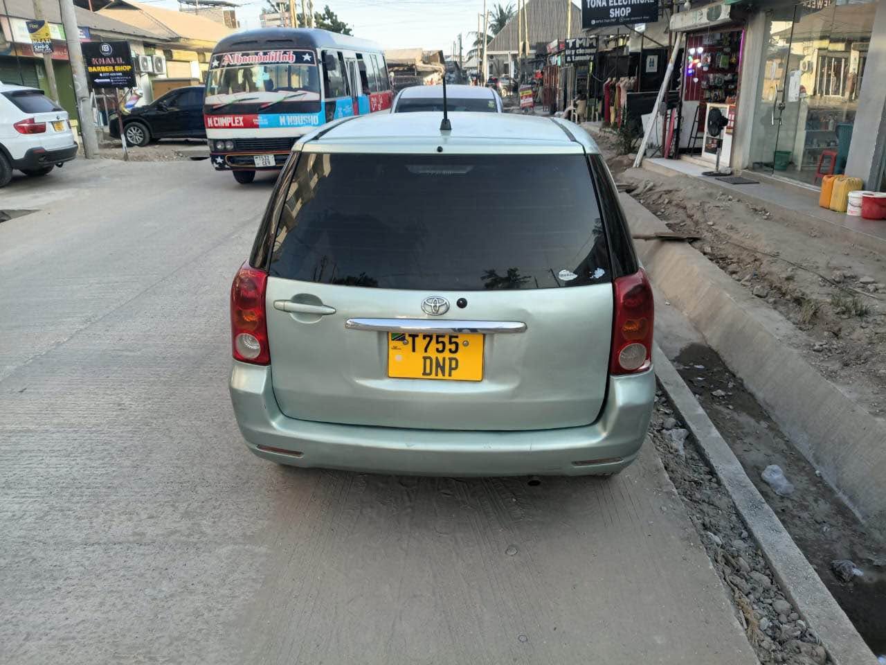 A picture of TOYOTA RAUM 0714058883