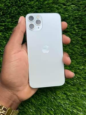 iPhone M.