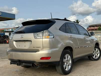 A picture of KinzzyAuto s LTD 08109018982 10 000 000 Refer and earn