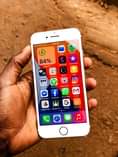 A picture of iPhone 7 at 280 000