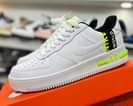 A picture of Air Nike World ogbei poa kabisa WhatsApp 0627380274