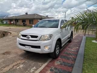 used toyota hilux