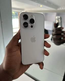 Apple H.