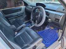 A picture of 2002 Nissan XTRAIL Suv