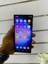 A picture of Samsung s22ultra
