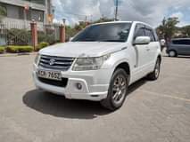 suzuki escudo