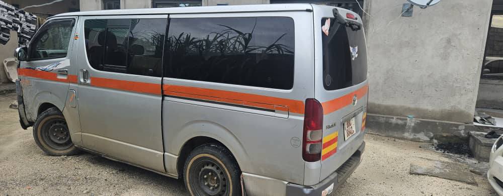 used toyota hiace