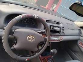 A picture of Toyota camry 2003 XLE model