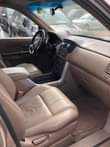 A picture of Honda pilot 2004