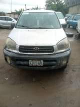 A picture of DEALER MARKET Rav 4 Engine Gear Body needs flash Interior