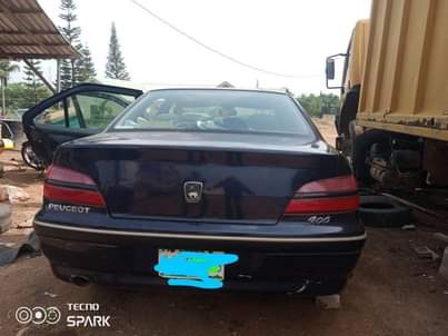 A picture of Peugeot 406