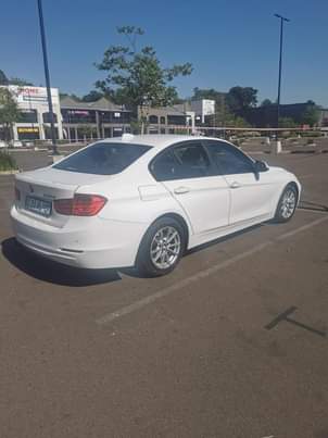 AUTO F.