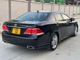 A picture of Toyota Crown New Model on sale EDR gari inamuda mchache