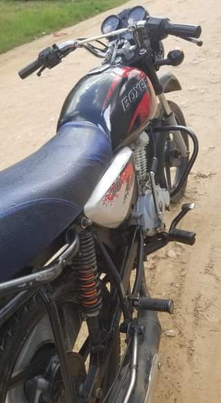 A picture of boxer 125 CZG 1300000 injin kinanda namba 0685824408