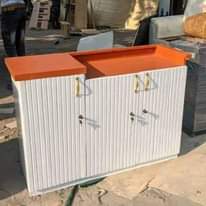 A picture of Kitchen cabinets