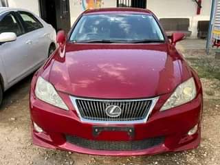 lexus is250