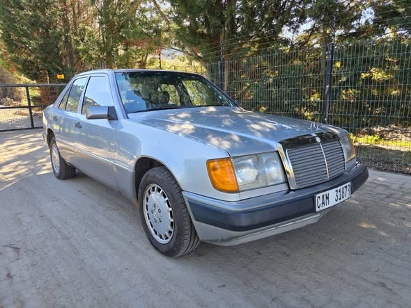 mercedes benz 230e