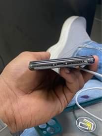 A picture of Iphone x