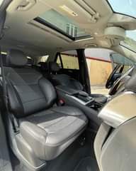 A picture of New Entry Make Mercedes Benz Model Ml350 Year 2014 Price