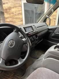 A picture of TOYOTA HIACE BUS