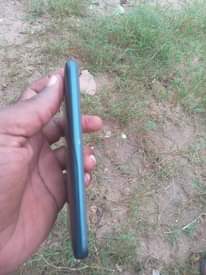 A picture of HISENSE U963 GB 8 RAM 1 GB ELF 80