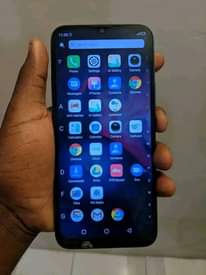 A picture of Infinix smart 6 haina kipengele gb 32 ram 3 nicheck