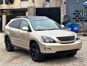 A picture of KinzzyAuto s LTD 08109018982 12 800 000 Refer and earn
