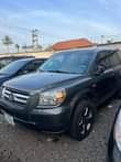 A picture of Honda Pilot 06