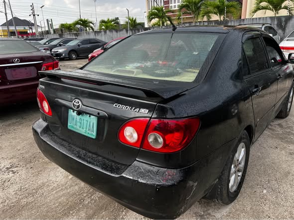 A picture of Sharp 2005 Toyota Corolla for sale 4 5m