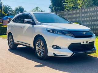 used toyota harrier