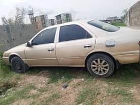 A picture of Toyota Camry 1999